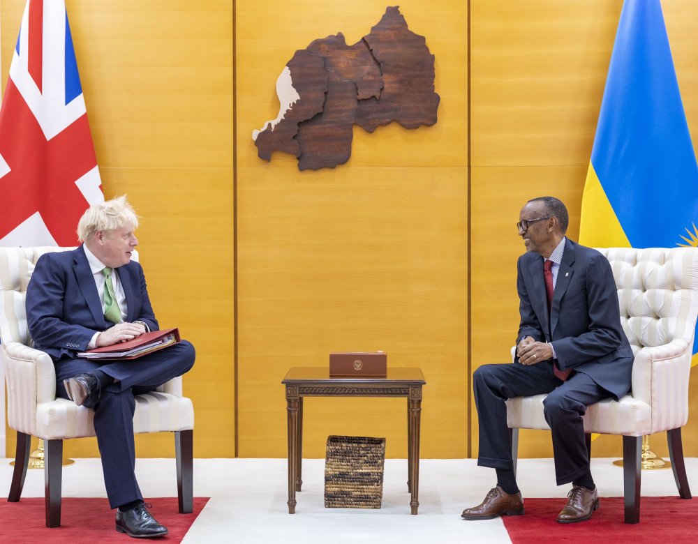 Perezida Kagame yaganiriye na Boris Johnson,Ministre w&#8217;Intebe w&#8217;Ubwongereza