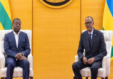 Perezida Kagame yagiranye ibiganiro na mugenzi we wa Togo
