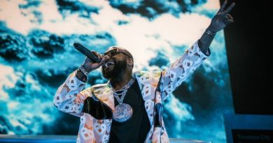 Davido yavuze ingano y’amafaranga akoresha buri kwezi, avuga ko kuba icyamamare bihenze cyane