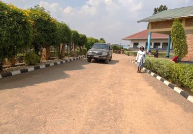 KARONGI: IMODOKA ZINYURA HAGATI MU BITARO ZITEJE IKIBAZO ABARWAYI