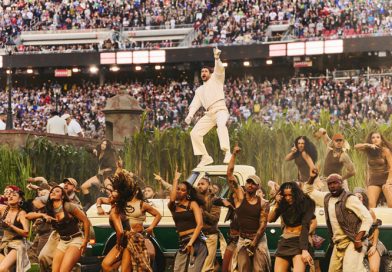 Bad Bunny yegukanye Emmy ye ya mbere kubera igitaramo yakoreye muri Super Bowl