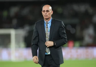 Constantine yahamagaye abakinnyi bazafasha Amavubi mu gushaka itike ya AFCON 2027